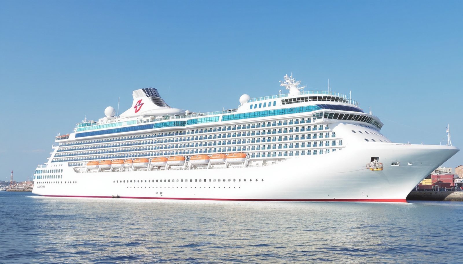 Best Time to Book Cruise Cabins for Price and Risk