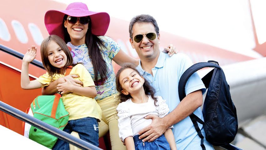 Vacation budget planner with categorized expenses