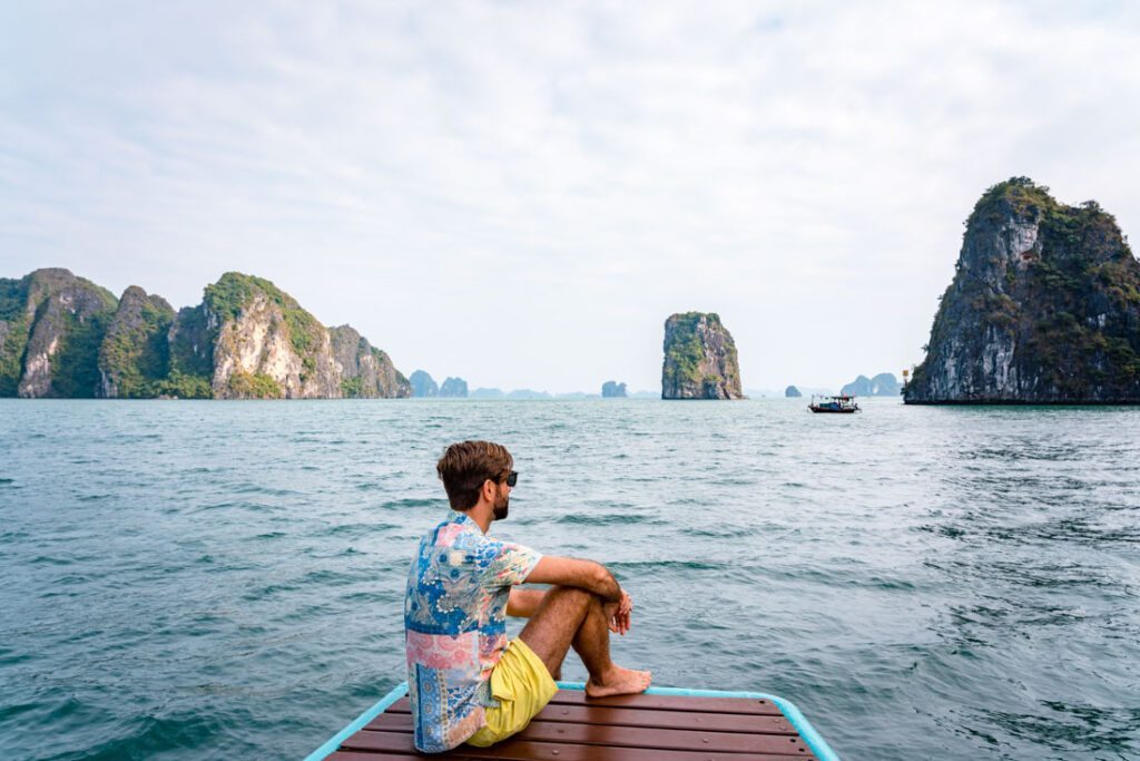 How to Combine Budget Flights and Hotels Safely