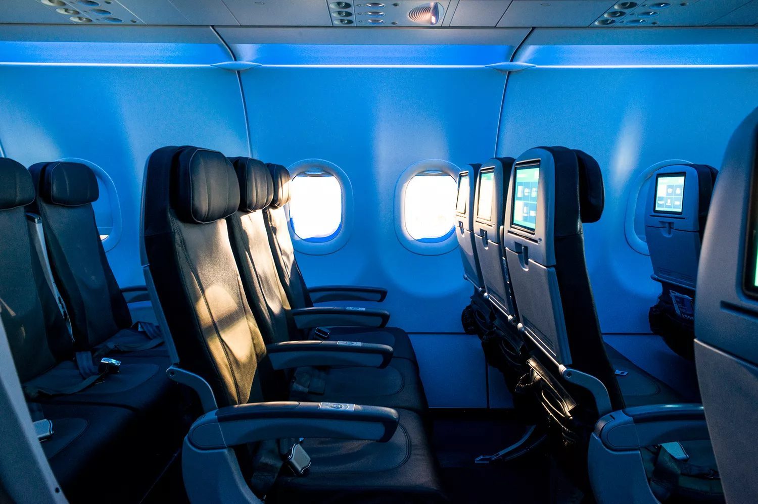 Basic Economy vs Main Cabin: Real Cost Trade-Offs
