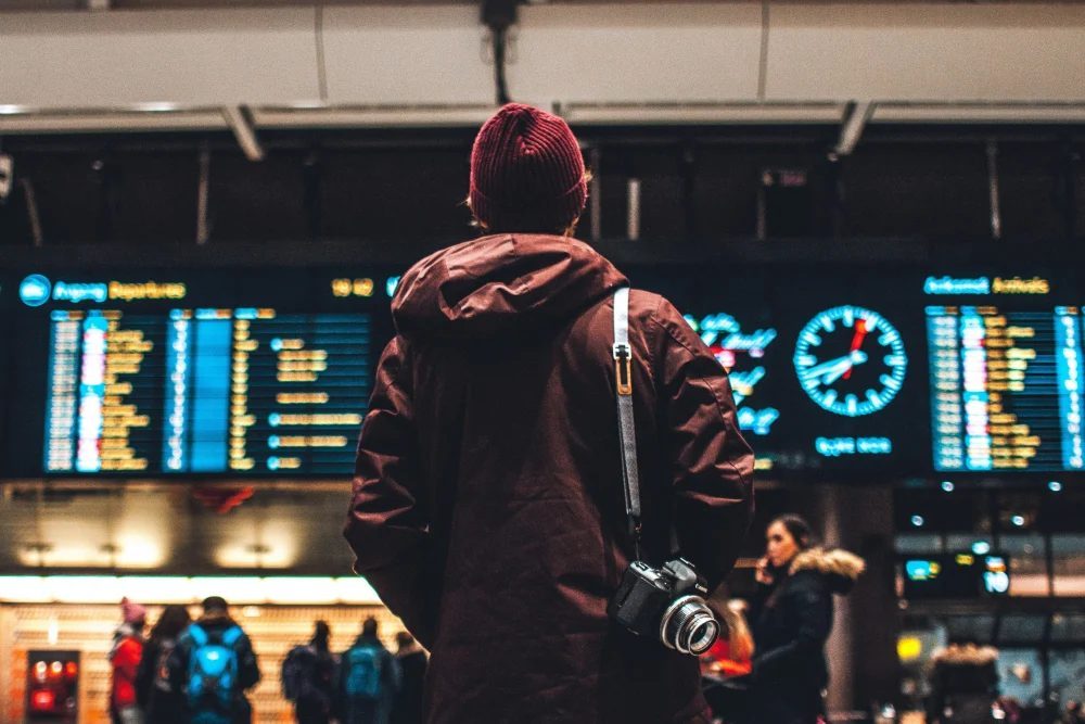 Chart showing when flights are typically cheapest across different days and times