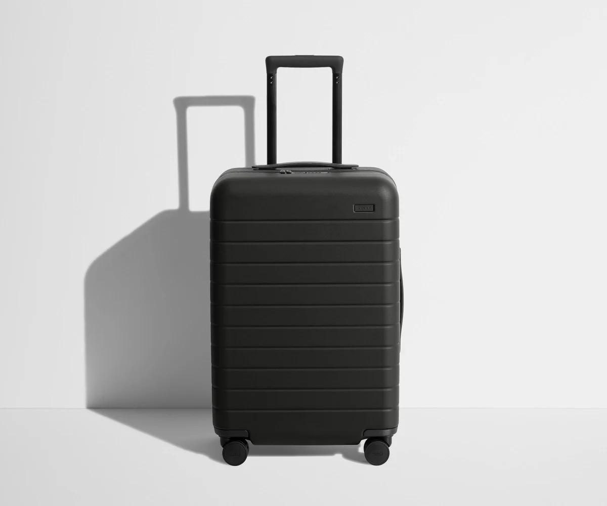 Away The Bigger Carry-On in Jet Black