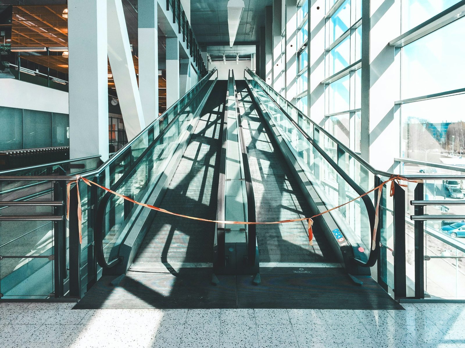 Self-Transfer Layovers: Minimum Safe Connection Times