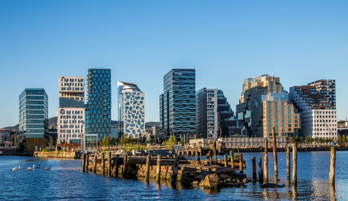 Hidden Daily Costs in Cheap European Cities Explained